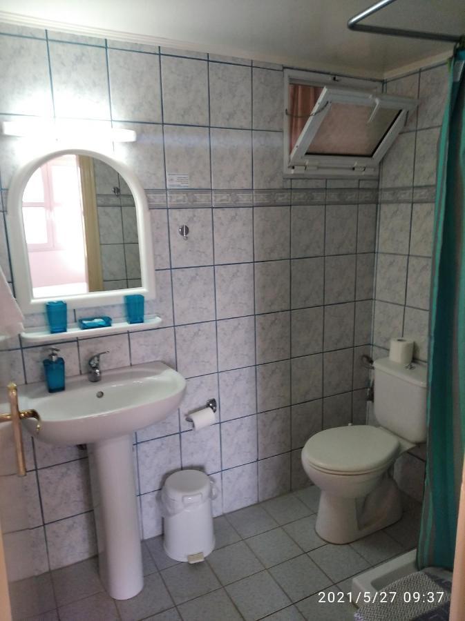 Paradisos Kastellorizou Meyísti Extérieur photo
